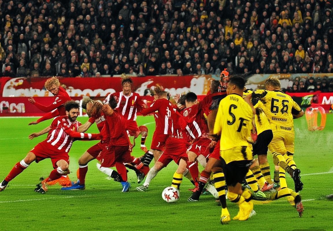 利物浦vs多特蒙德友谊赛：战术对决与个人英雄瞬间(图2)